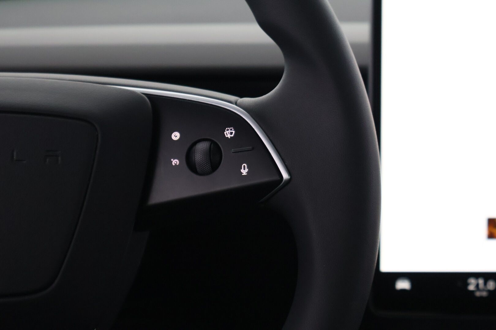 Tesla Model 3 2024 Performance AWD Highland - ILP | Lasikatto | ACC | Matrix | P.Kamera | Ilmastoitu Muistipenkki | Premium Audio