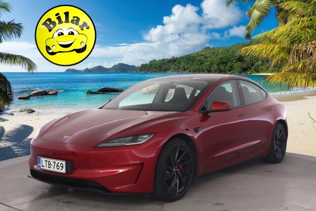 Tesla Model 3 2024