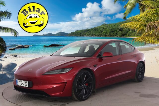 Tesla Model 3 2024