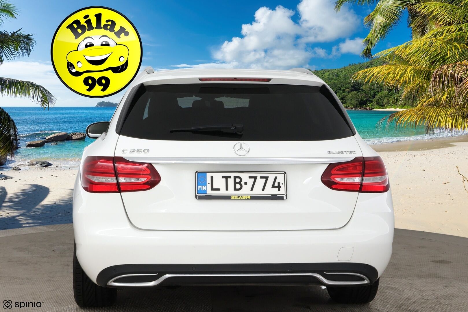 Mercedes-Benz C 2015 250 Bluetec 4MATIC / Vakkari / Webasto / Nahkaverhoilu / Vetokoukku / Sähköluukku / NAVI / LED - Navi / P-tutkat / Alletaittuva vetokoukku 