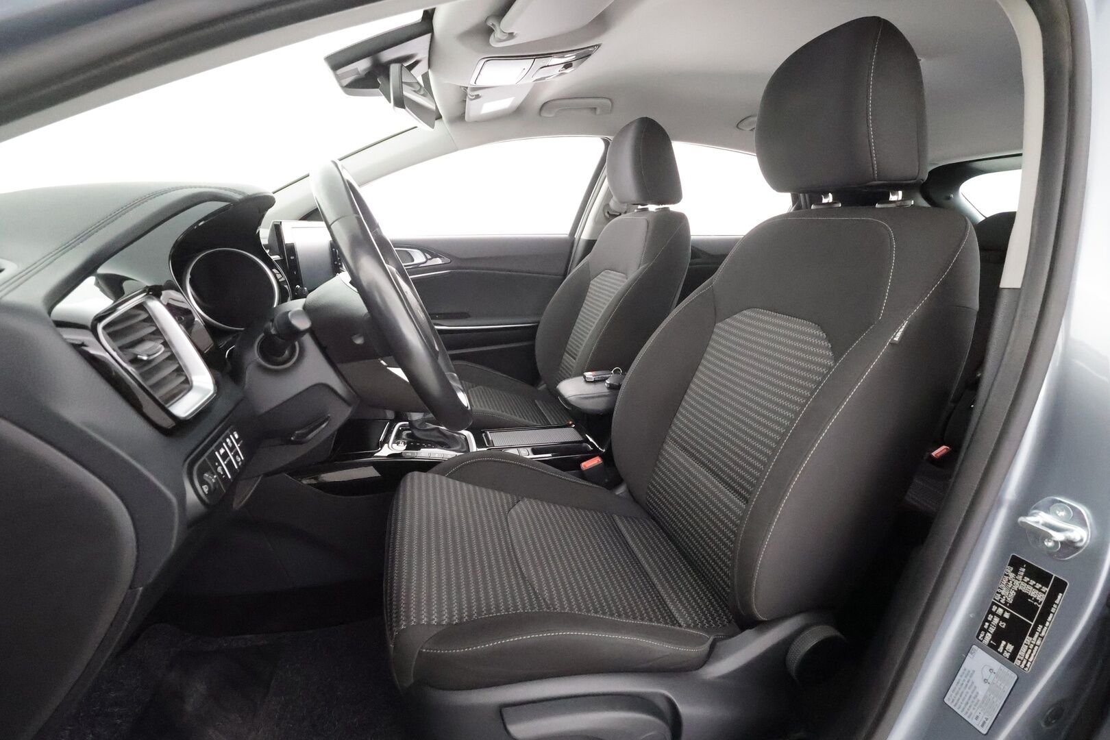 Kia XCeed 2024 1,6 GDI Plug-In Hybrid EX DCT - | LED | ACC | P.kamera | Lämm. ohjauspyörä | Kaistavahti | Apple & Android | ALV |