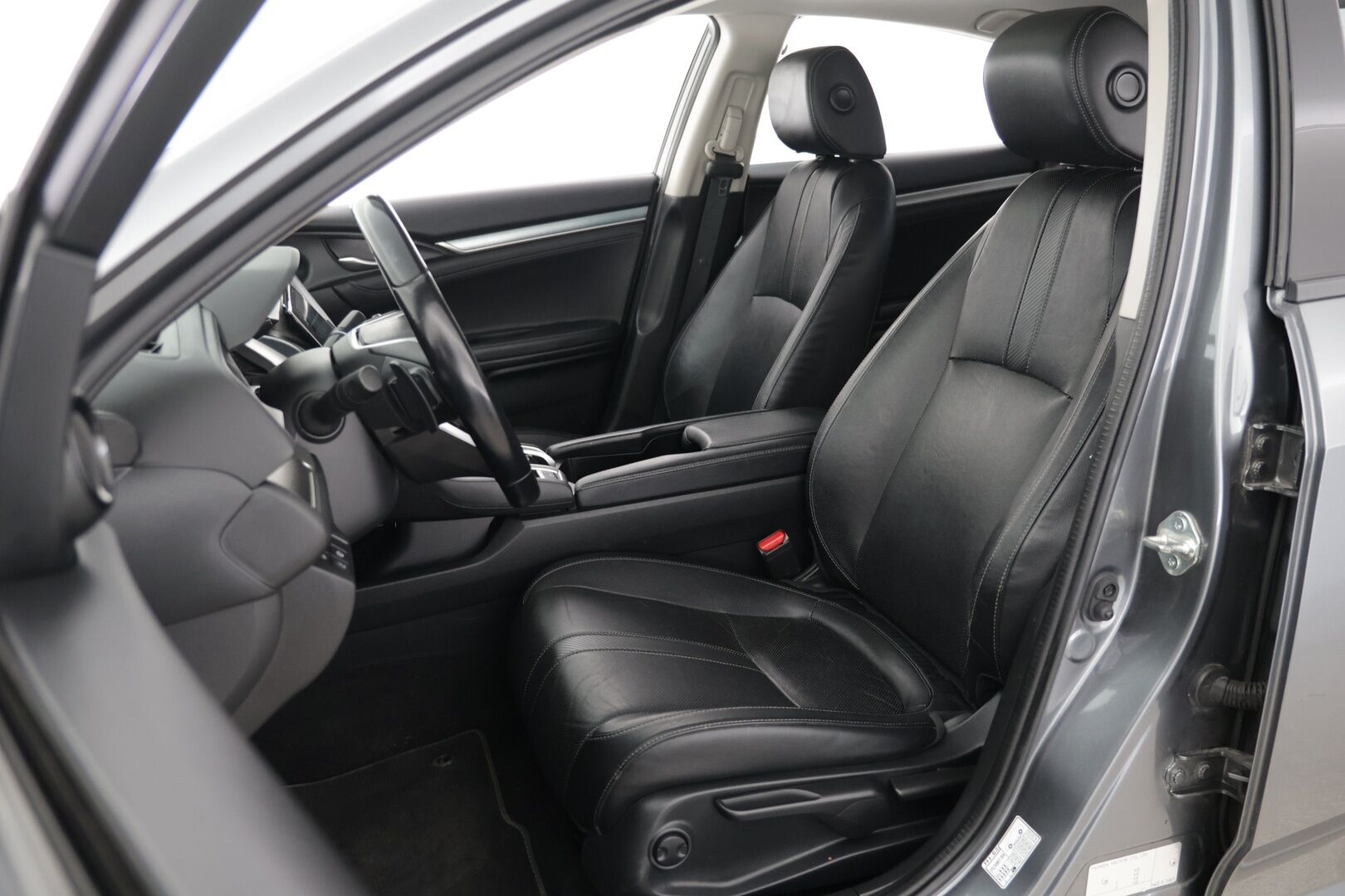 Honda Civic 2018 1,5 HB 182 hv Executive CVT  / Huoltokirja! / ACC! / Panoraama! / - Siisti! / Hyvin pidetty! / Huoltokirja! /