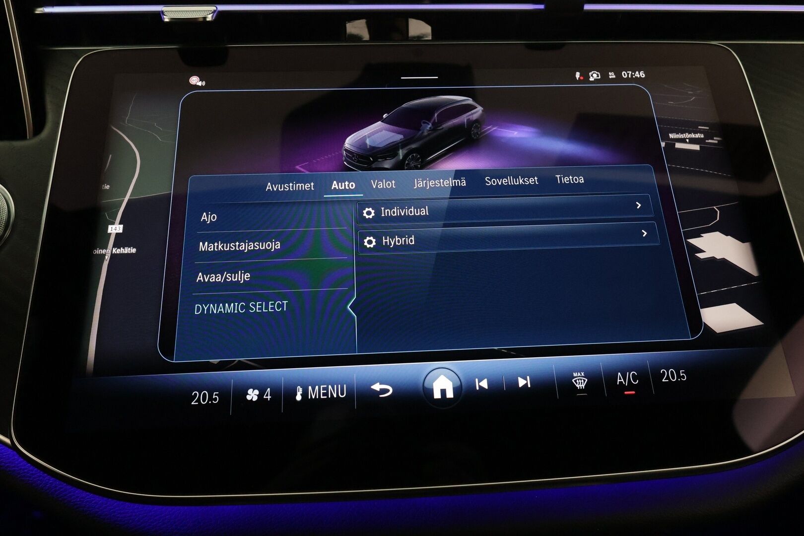 MERCEDES-BENZ E 2024 300 e T A AMG Edition * Distronic Pro / Ilmastoidut nahat /  P-kamera / Koukku / Kaistavahti / LED High Perf. / KeylessGo * - 2,99 % KORKOTARJOUS TÄHÄN AUTOON - * 1om. AMG varusteltu todella komea yksilö. Haluttu kallis väri, 2x renkaat ja vanteet *