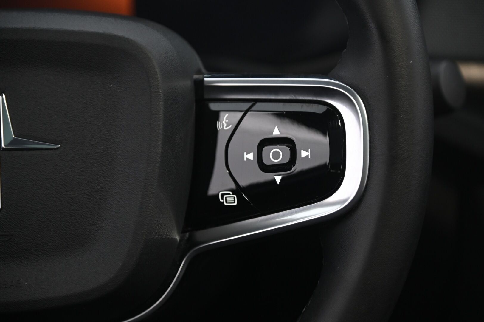 POLESTAR 2 2021 Long Range Dual Motor, 300kW, 78kWh - ACC / Pilot & Plus / Harman/Kardon / 360° / Lasikatto / Pixel led*