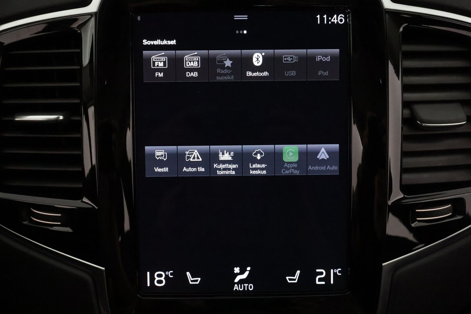 Volvo XC90 2022 T8 AWD Long Range Inscription 7-p.**Webasto / Full-LED / P.Kamera / Adapt.Vakkari / Sporttinahat Muistilla** - Navi / Kaistavahti / 4-Alueinen AC / KeylessGO / 1x Vanteet / 2x Renkaat  / Juuri huollettu!