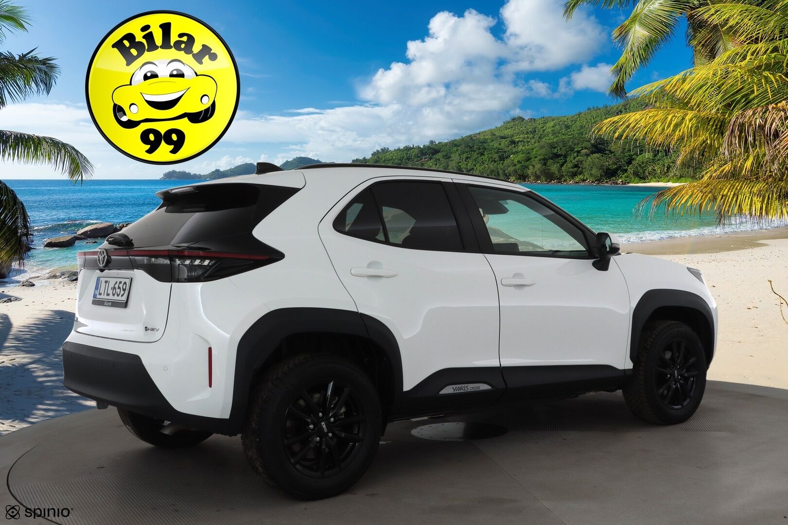 Toyota Yaris Cross 2026 1.5 Hybrid 130 Limited Platinum Edition * ACC / P.kamera / LED / Navi / Digimittaristo / KeylessGo / Ratinlämmitin  * - 1.Om Suomi-auto / Kahdet renkaat aluvanteilla 