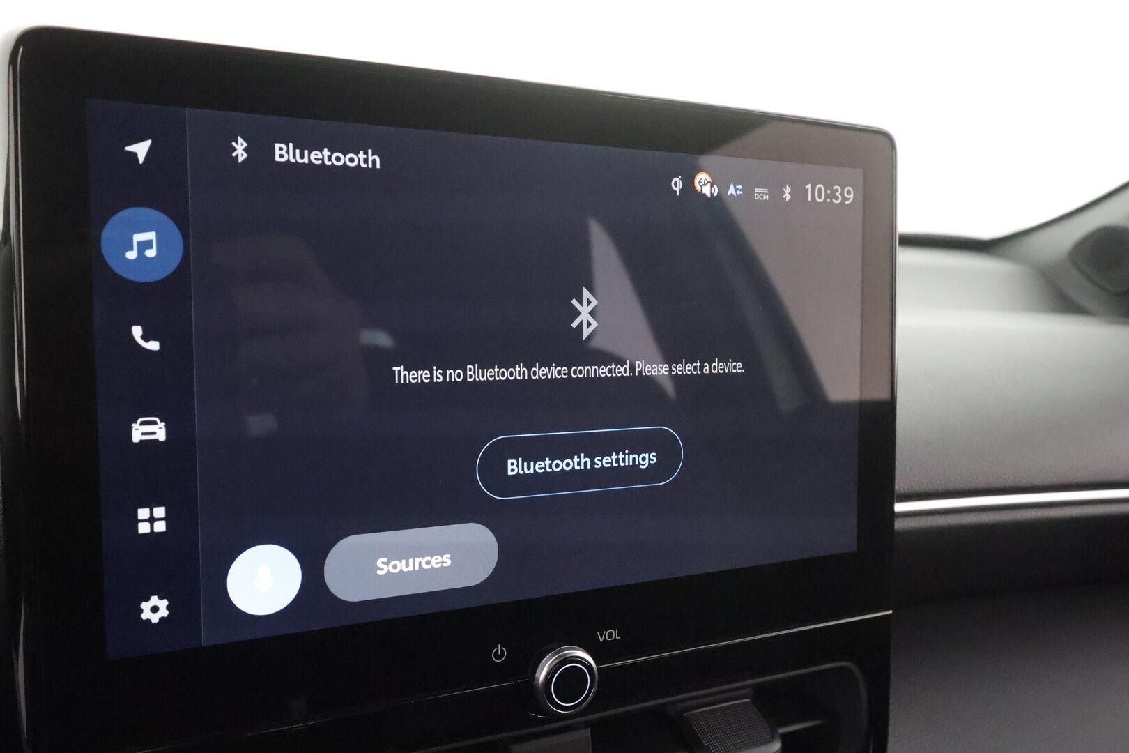 Toyota Yaris Cross 2026 1.5 Hybrid 130 Limited Platinum Edition * ACC / P.kamera / LED / Navi / Digimittaristo / KeylessGo / Ratinlämmitin  * - 1.Om Suomi-auto / Kahdet renkaat aluvanteilla 