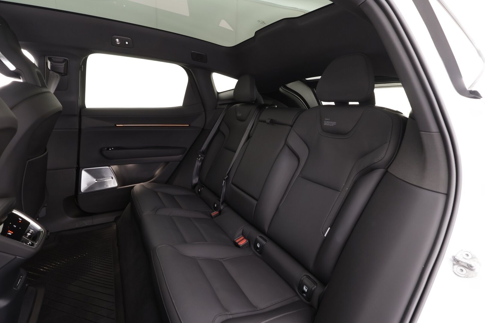 POLESTAR 3 2024 Long Range Dual Motor 111 kWh * Lämpöpumppu / B&W / Adapt.Vakkari / Ilma-Alusta / Navi / Nahkasisusta / Supervarusteet! - Lasikatto / HUD / Kahdet renkaat 