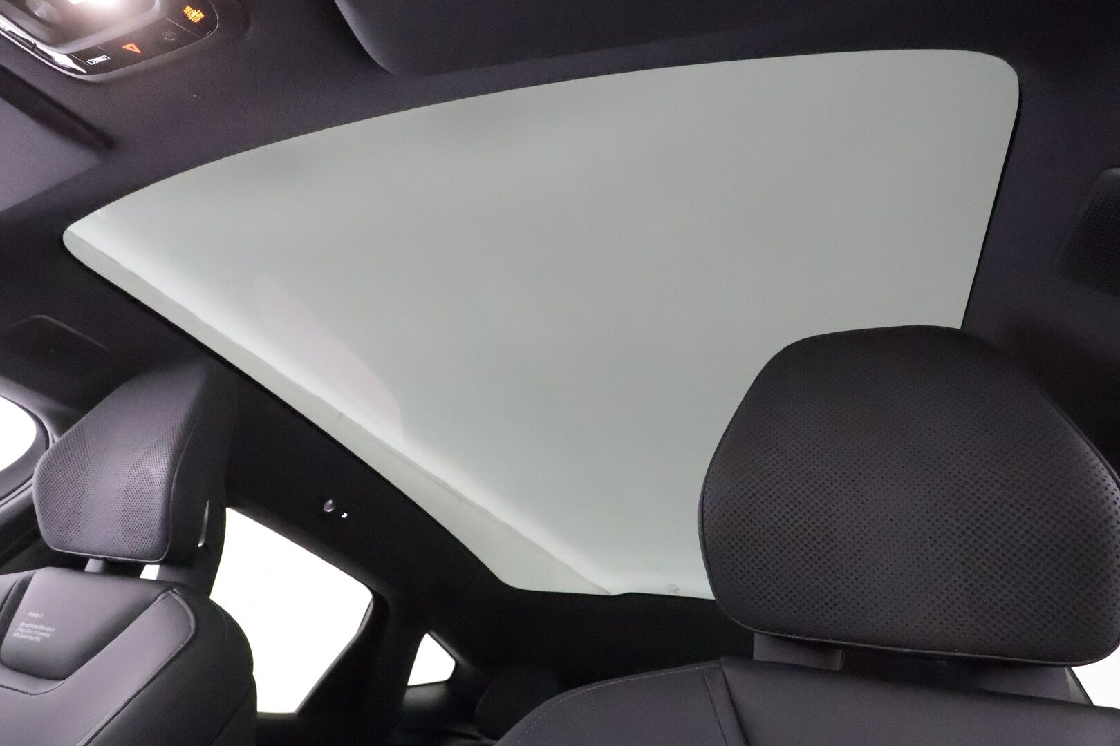 POLESTAR 3 2024 Long Range Dual Motor 111 kWh * Lämpöpumppu / B&W / Adapt.Vakkari / Ilma-Alusta / Navi / Nahkasisusta / Supervarusteet! - Lasikatto / HUD / Kahdet renkaat 