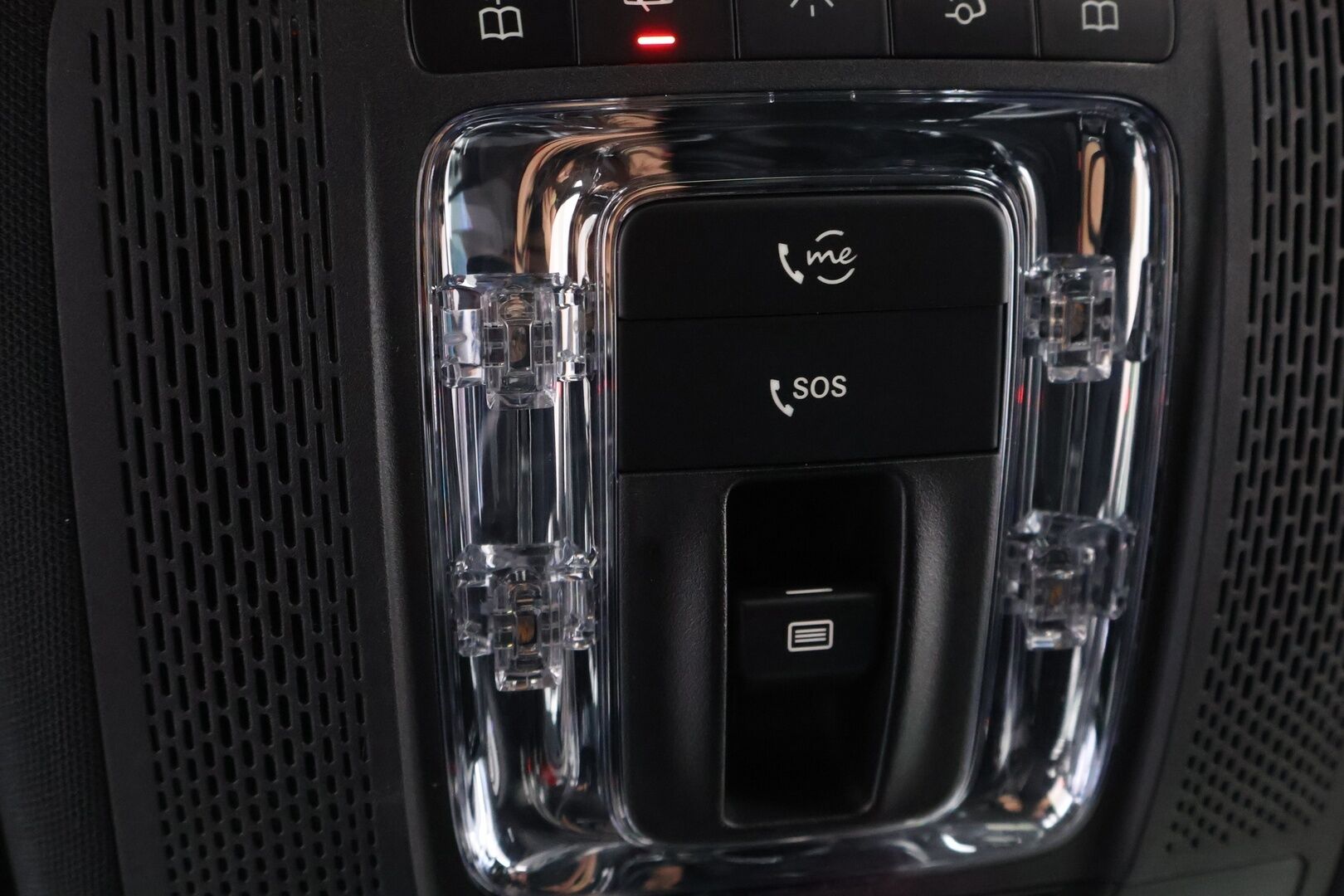 Mercedes-Benz EQA 2022 250 Business AMG - Koukku | Distronic Pro | HUD | Panorama | 360° kamera | Midline Sound | Widescreen | Nahka-Alcantara | Supervarusteet!