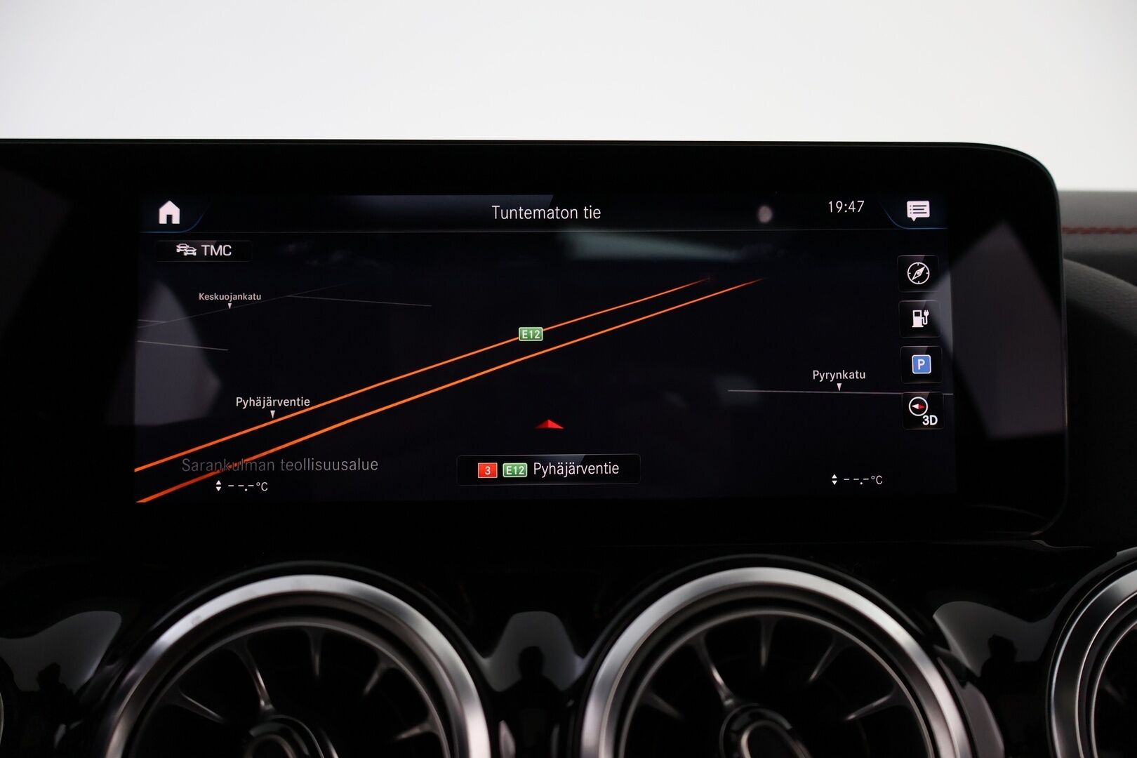 Mercedes-Benz EQA 2022 250 Business AMG - Koukku | Distronic Pro | HUD | Panorama | 360° kamera | Midline Sound | Widescreen | Nahka-Alcantara | Supervarusteet!