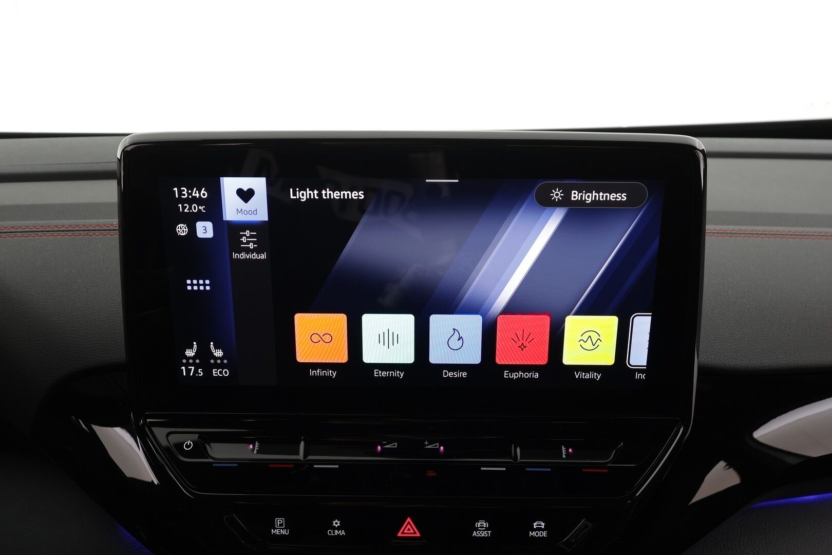 VOLKSWAGEN ID.4 2023 GTX Dual Motor 220kW * ACC / 360° / ILP / Koukku / IQ.Light / Sähköluukku / Navi / KeylessGo * - Akku kuntotarkastettu / Kahdet renkaat aluvanteilla / Merkkihuollettu