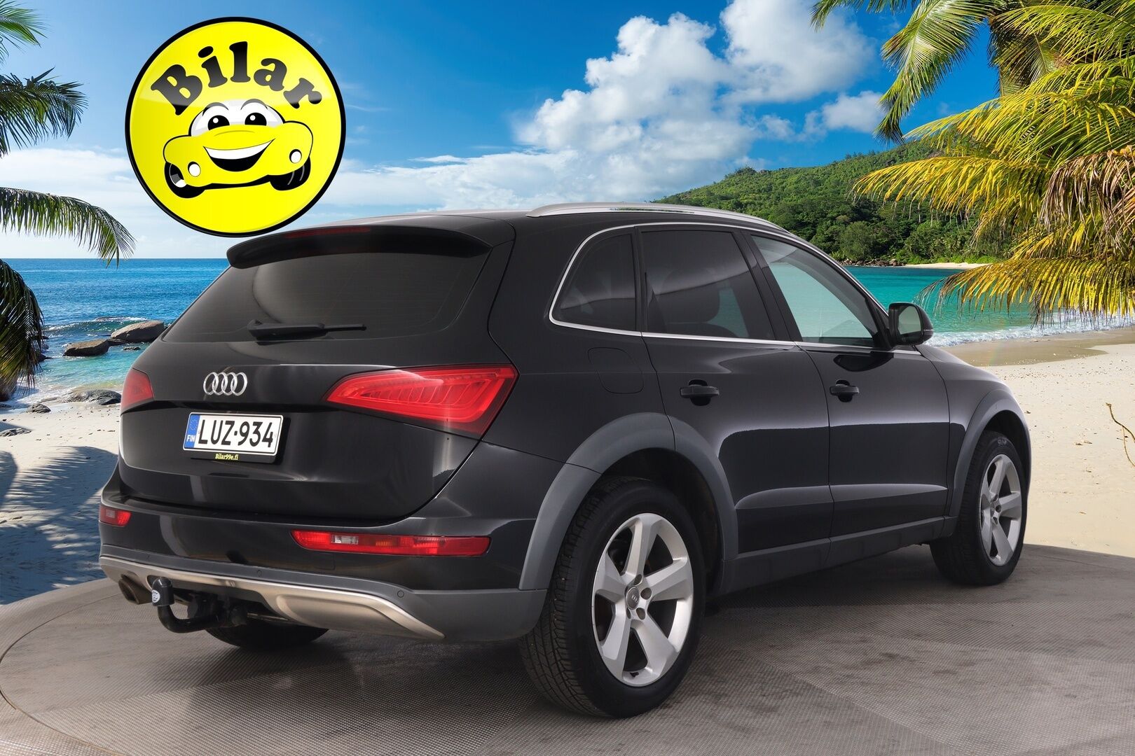 Audi Q5 2013 Offroad Business 2,0 TDI 130 kW quattro S tronic - Webasto | Vetokoukku | Tutkat