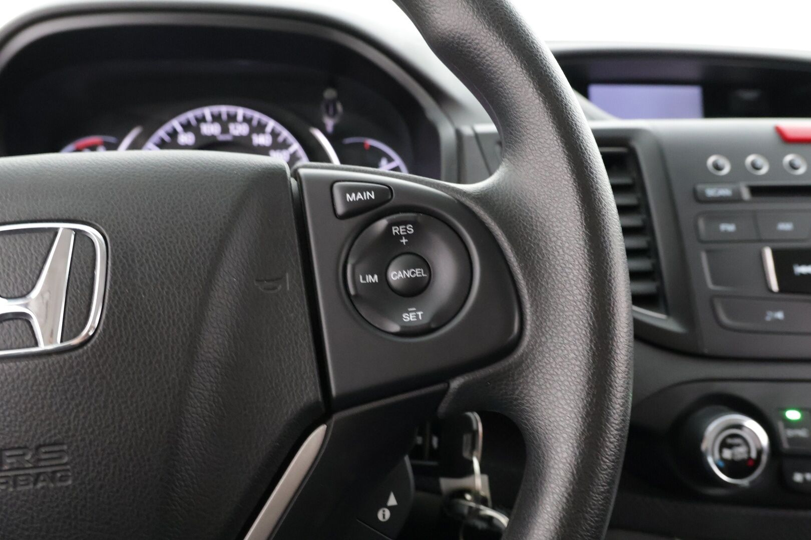 Honda CR-V 2013 Comfort 4WD / Lohkolämmitin / Vakkari / Irroitettava koukku / Aut. Ilmastointi / Siistikuntoinen! - 1-om. Suomi-auto / Merkkihuollot / Uudet kesä- sekä talvirenkaat / 2x alumiinivanteet!