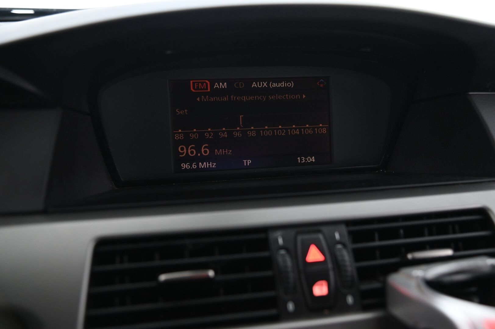 BMW 525 2006 4D 525I SEDAN AUTOMATIC *YritysOutlet - Myydään vain yrityksille*  *Juuri leimattu / 2x renkaat / Vakkari* - YritysOutlet - Myydään vain yritykselle