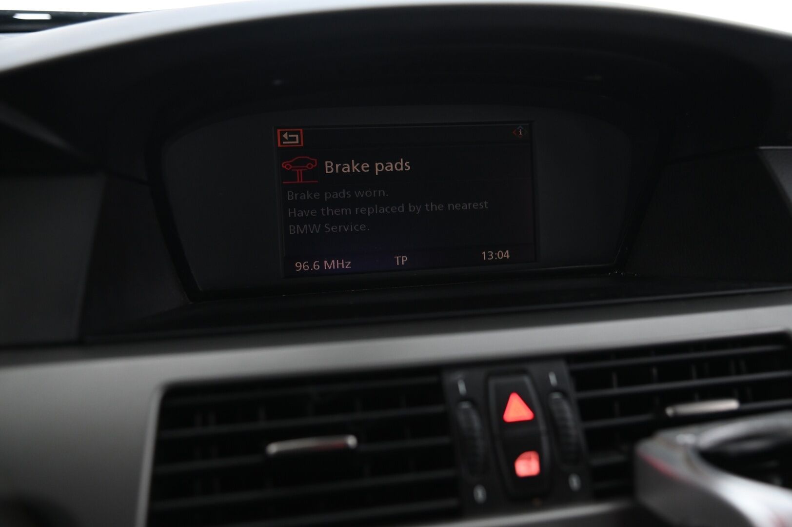 BMW 525 2006 4D 525I SEDAN AUTOMATIC *YritysOutlet - Myydään vain yrityksille*  *Juuri leimattu / 2x renkaat / Vakkari* - YritysOutlet - Myydään vain yritykselle