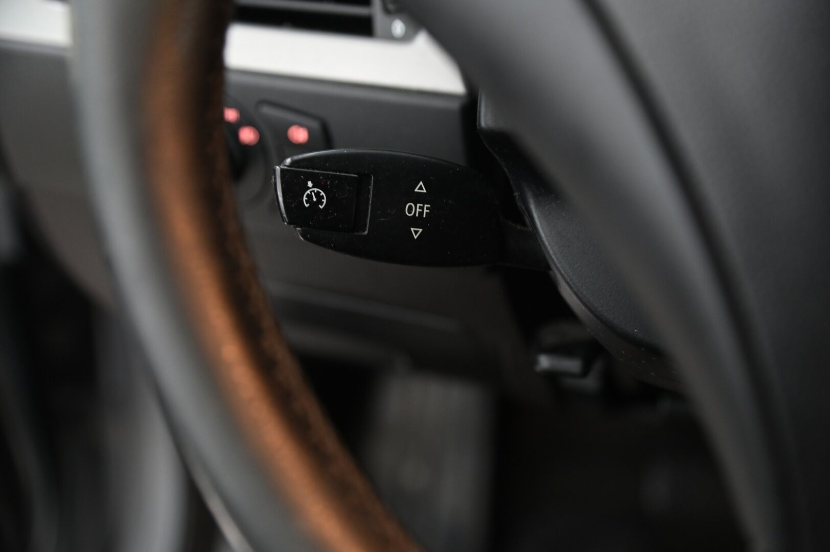 BMW 525 2006 4D 525I SEDAN AUTOMATIC *YritysOutlet - Myydään vain yrityksille*  *Juuri leimattu / 2x renkaat / Vakkari* - YritysOutlet - Myydään vain yritykselle