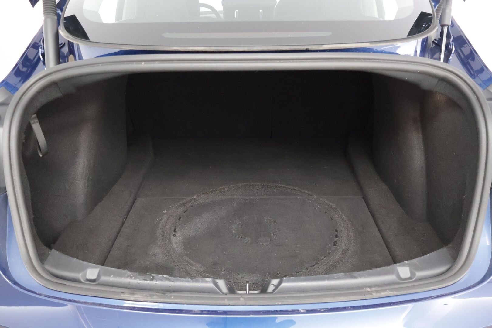 Tesla Model 3 2023 Performance * Lasikatto / Mustat nahat / Adapt.Vakkari / P-kamera * - 3,99 % KORKOTARJOUS TÄHÄN AUTOON 31.8. ASTI! - * Komealla värillä, 2x renkailla ja vanteilla oleva pikku kilsanen Perffi! *