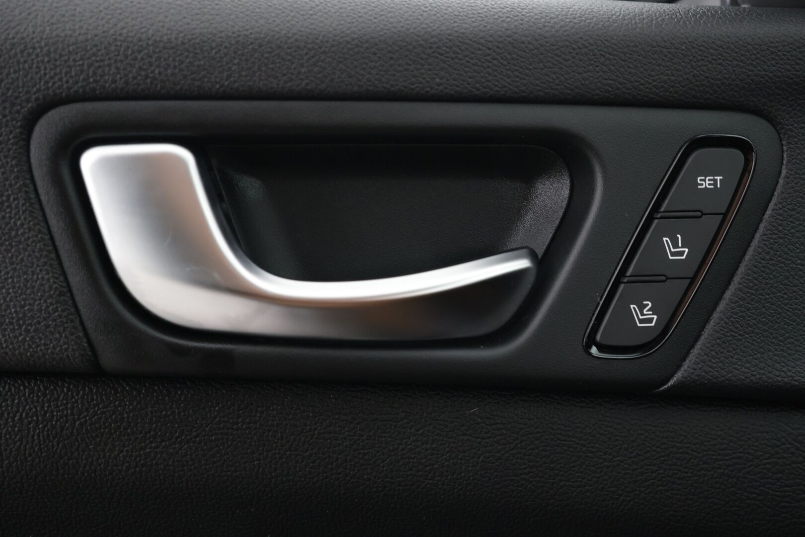 Kia Optima 2020 2,0 GDI PHEV Business Luxury SW A/T / H&K / Panorama / ACC / Vetokoukku / Sähköpenkki muistilla ja ilmastoinnilla - Super varusteet! / Hyvin huollettu / Siisti yksilö!