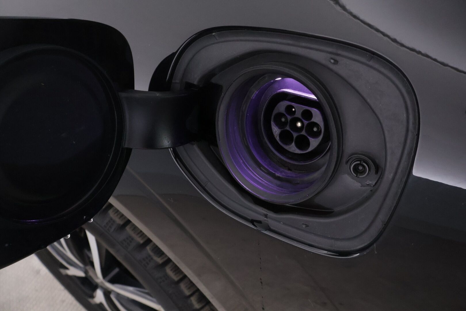 Volvo XC60 2022 T6 TwE AWD Business Inscription Expression Edition aut* Vakkari / Panoraama / Ledit / P.kamera* - Kahdet hyvät renkaat / Siisti yksilö / Huolettu 09/25