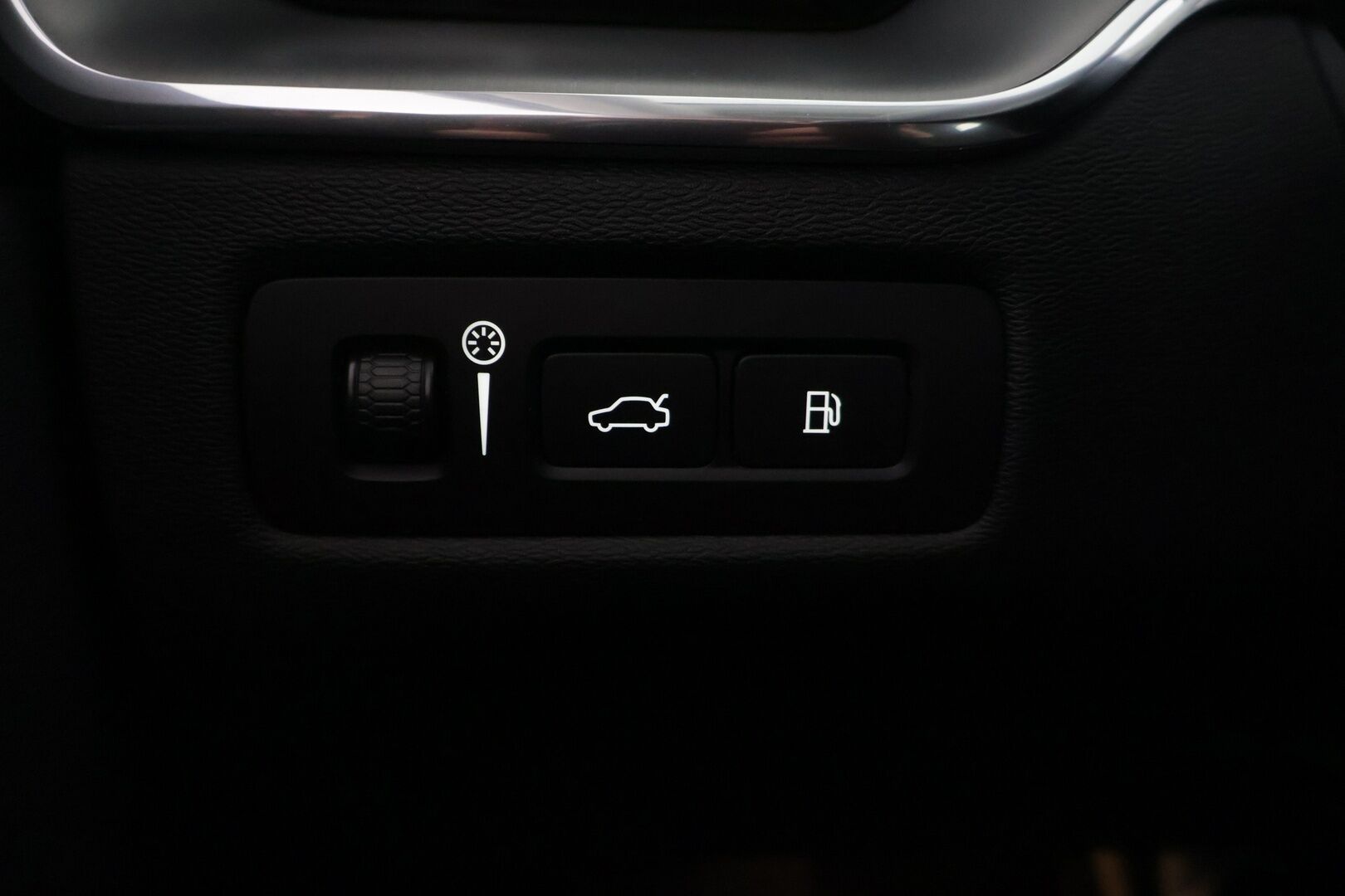 Volvo XC60 2022 T6 TwE AWD Business Inscription Expression Edition aut* Vakkari / Panoraama / Ledit / P.kamera* - Kahdet hyvät renkaat / Siisti yksilö / Huolettu 09/25