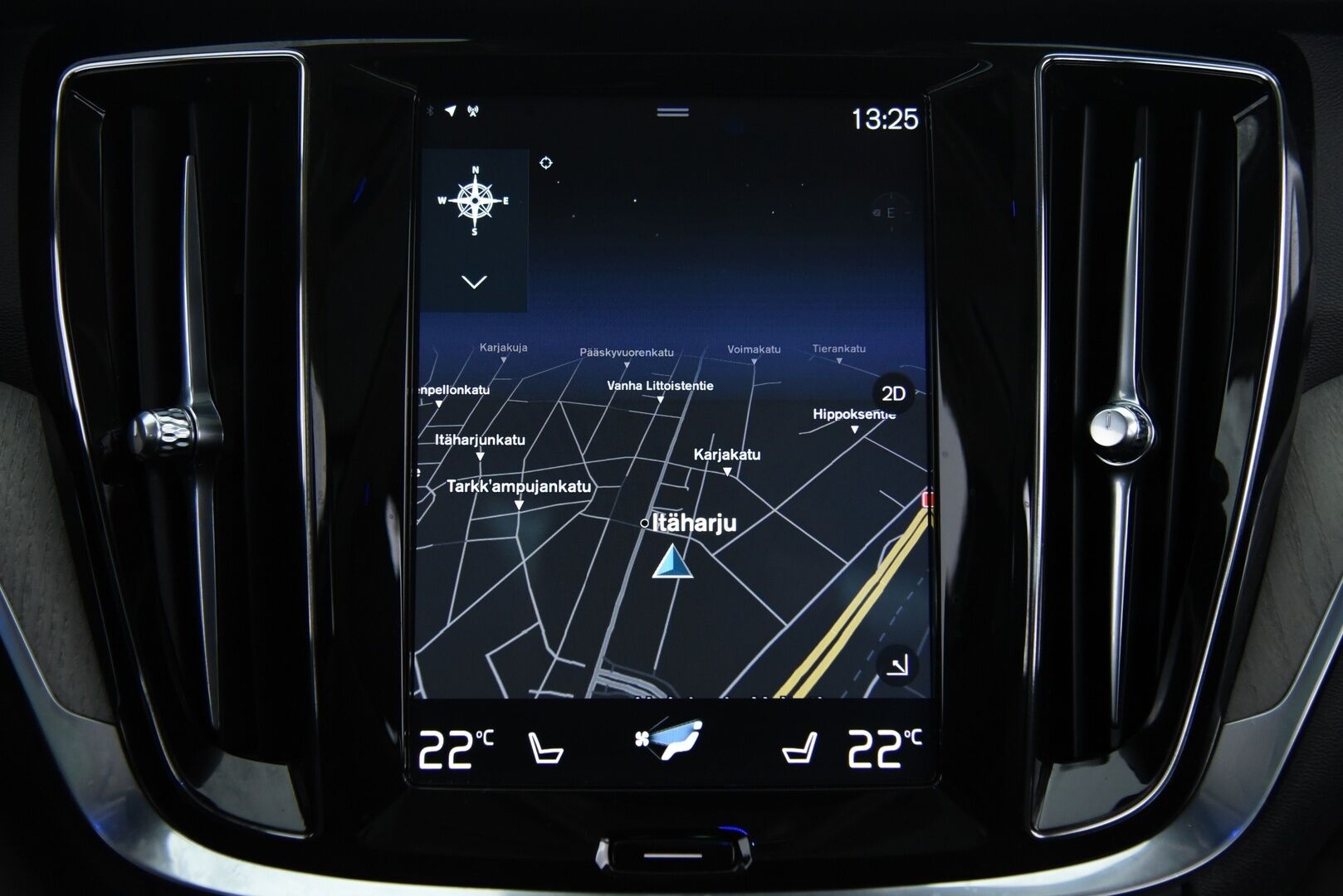 Volvo V60 2019 T8 AWD Inscription aut / Adapt. vak / Vetokoukku / Webasto / Panorama / Keyless / LED-Lisävalo - Navi / Lämmitettävä Ohjauspyörä / Hihna vaihdettu! - HULLU BLACKWEEK KORKOTARJOUS 2,49%