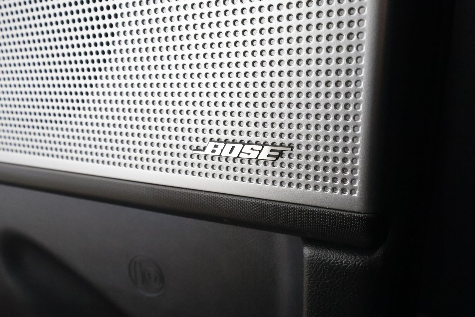 Hyundai IONIQ 6 2025 229 hv Premium Ultra Charged Edition * ILP / ACC / LED / 360 / Muistipenkki / HUD / Bose / Navi / Keyless * - 1-om Suomi-auto / Akku kuntotarkastettu / Kahdet renkaat aluvanteilla