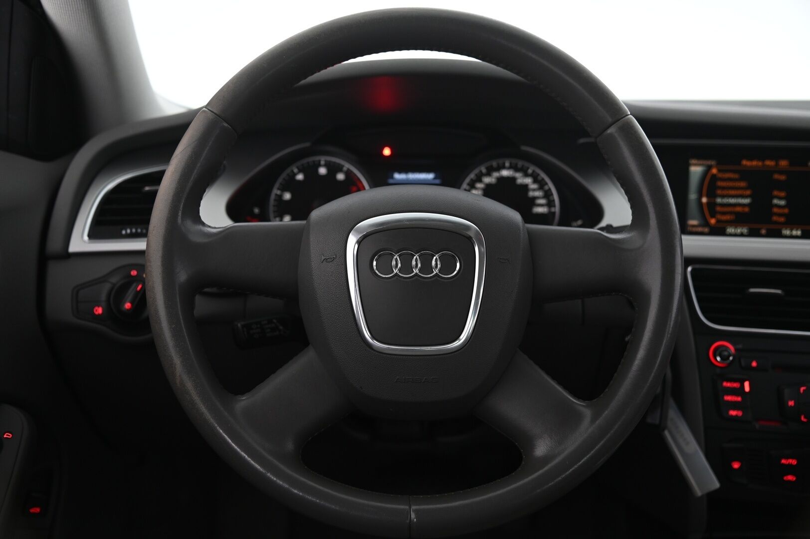 Audi A4 2009 Sedan 1,8 TFSI multitronic Business - Juuri katsastettu | Vakkari | Webasto + Lohko | Hyvin huollettu!