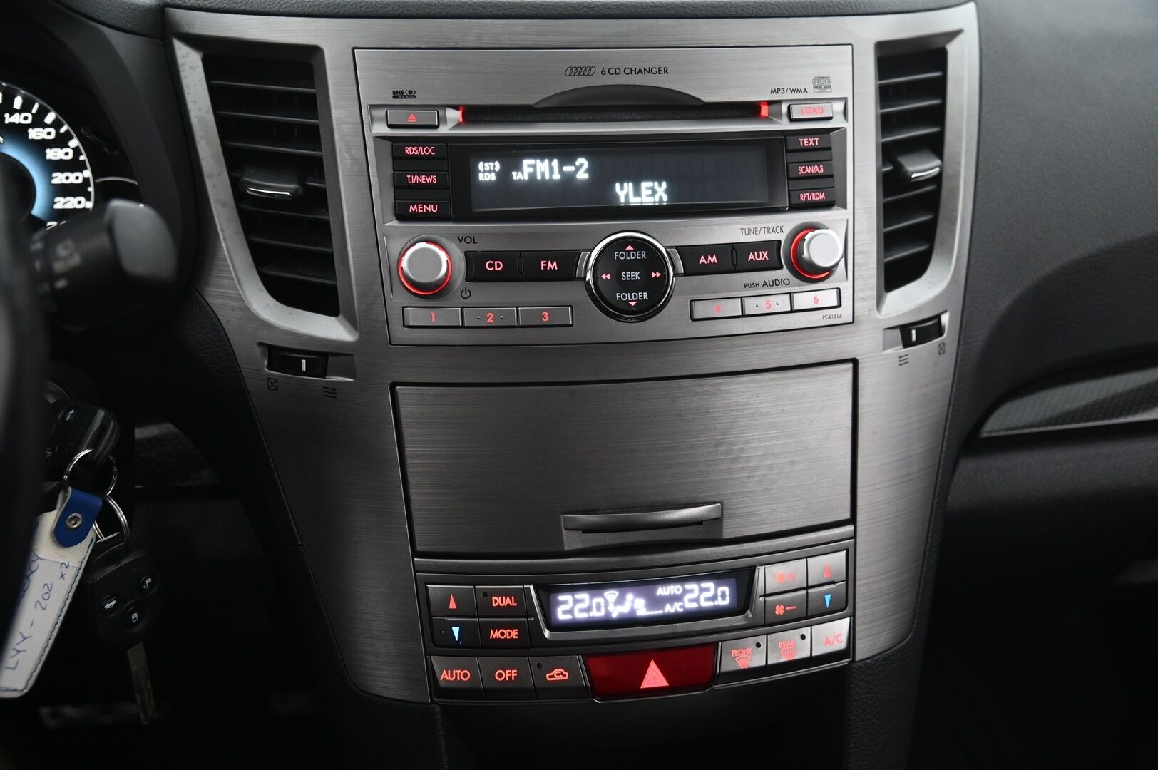 Subaru Legacy 2010 2,5i - S STW UA CVT - *muistinahka / Vakkari / 2.Hyvät renkaat / Hyvät huollot*