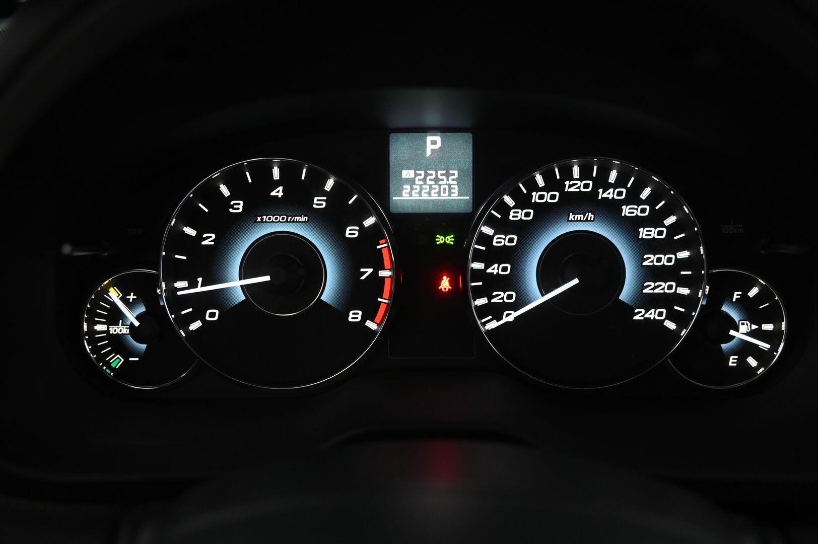 Subaru Legacy 2010 2,5i - S STW UA CVT - *muistinahka / Vakkari / 2.Hyvät renkaat / Hyvät huollot*