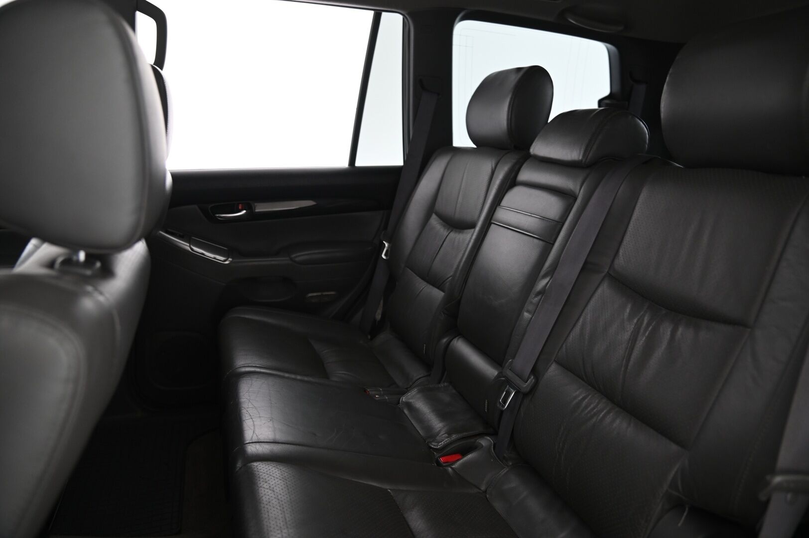 Toyota Land Cruiser 2009 3,0 D-4D Executive Shadow aut. 8h - 8-Paikkainen | Lasikattoluukku | Vetokoukku | Navi | Webasto | P*Kamera | Nahkapenkit | Sähköpenkit | Suomi-auto | Katsastettu 07/26! | Karjarauta+Lisävalot!