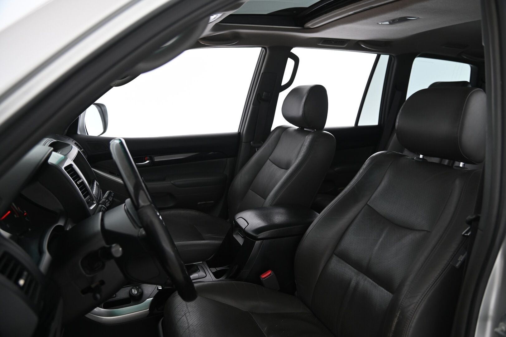 Toyota Land Cruiser 2009 3,0 D-4D Executive Shadow aut. 8h - 8-Paikkainen | Lasikattoluukku | Vetokoukku | Navi | Webasto | P*Kamera | Nahkapenkit | Sähköpenkit | Suomi-auto | Katsastettu 07/26! | Karjarauta+Lisävalot!