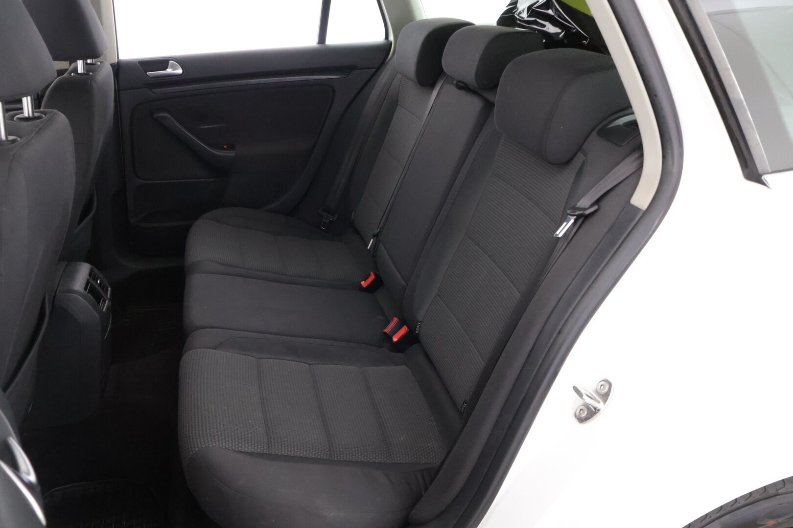 Volkswagen Golf 2010 Variant Comfortline 1,2 TSI 77 kW (105 hv) Bluemotion Technology *YritysOutlet - Myydään vain yrityksille - *YritysOutlet - Myydään vain yrityksille / Pitkä leima 04.2026 / Jakoketju vaihdettu 04.2025 / Hyvä historia!*