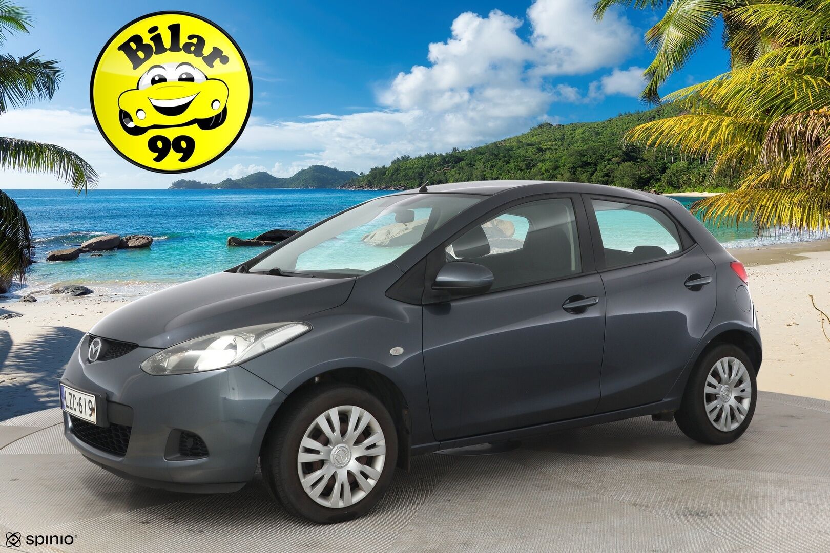 Mazda Mazda2 2011 1,3 90 Year Edition 5MT Z22** Lohko / Manuaali / Siisti** - Kahdet hyvät renkaat ja kattava huoltohistoria!