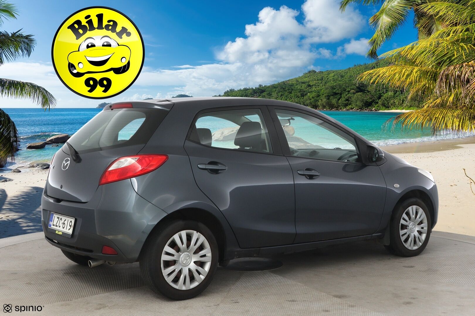 Mazda Mazda2 2011 1,3 90 Year Edition 5MT Z22** Lohko / Manuaali / Siisti** - Kahdet hyvät renkaat ja kattava huoltohistoria!