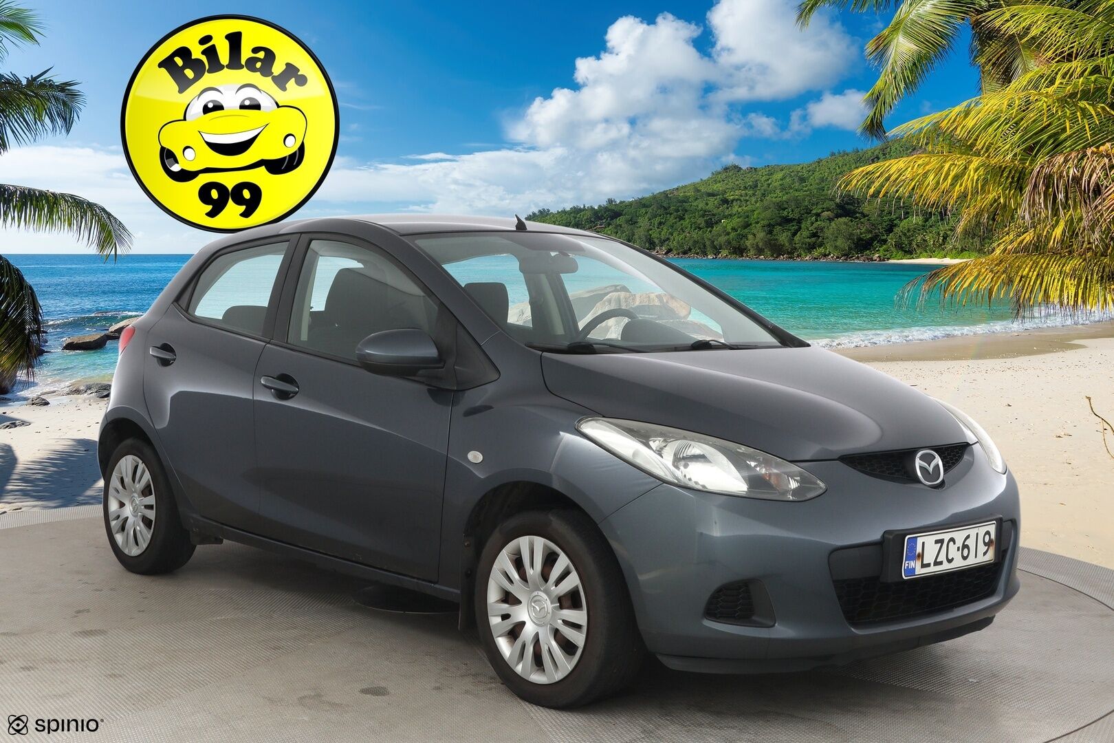 Mazda Mazda2 2011 1,3 90 Year Edition 5MT Z22** Lohko / Manuaali / Siisti** - Kahdet hyvät renkaat ja kattava huoltohistoria!