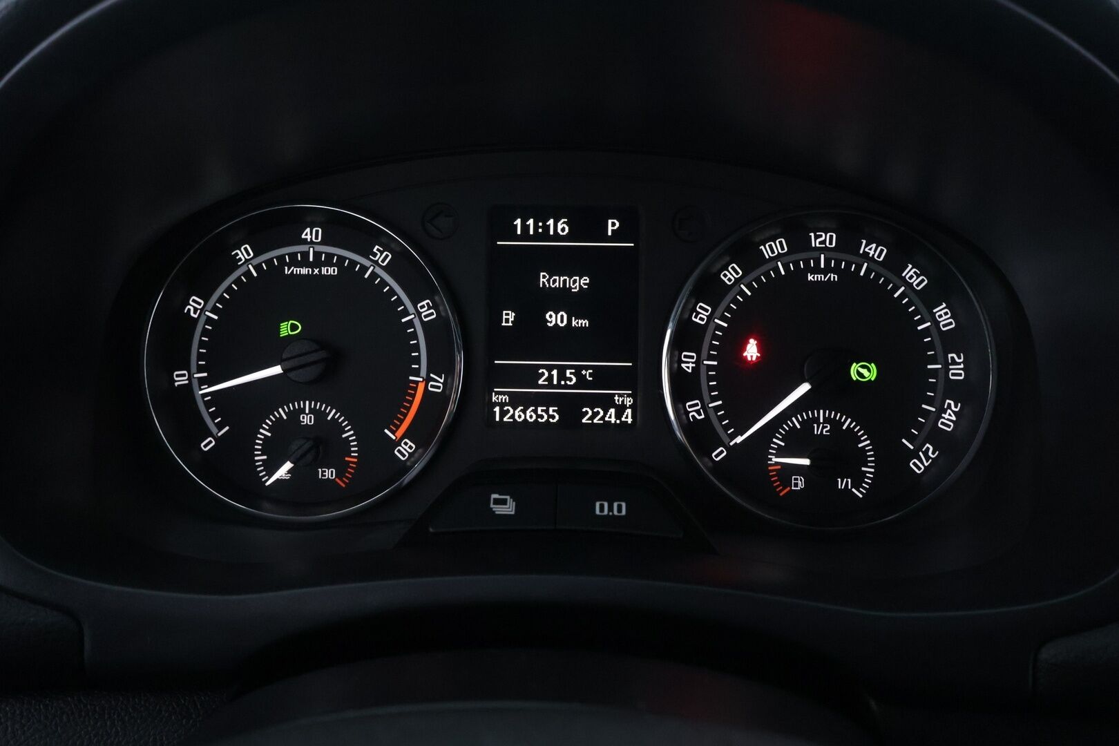 Skoda Fabia 2011 Combi 1,4 TSI RS DSG Autom. *Vakkari / Xenonit / Sporttipenkit / Maxton Design Lipat* - Vakkari / Xenonit / Sporttipenkit / Maxton Design Lipat / Suomi auto / 2x alut / Näyttävä ja tehokas pikkusportti