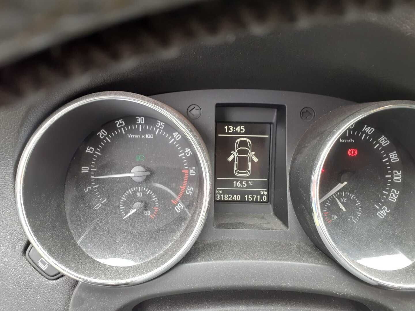 Skoda Yeti 2011 2,0 TDI 140 4x4 Experience *Lohko / Koukku / P-Tutka* - Myydään Huutokaupat.com