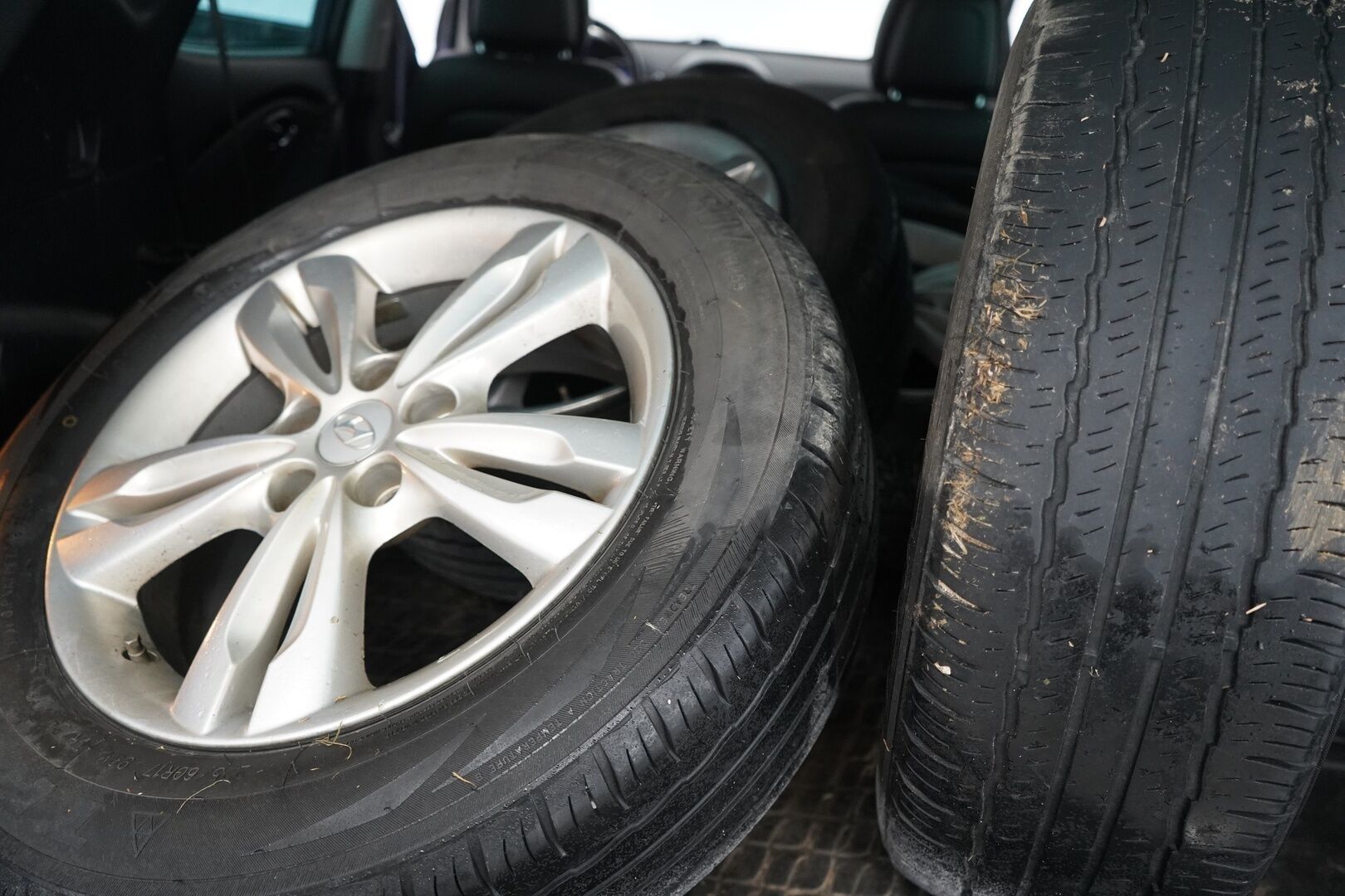 Hyundai ix35 2012 2.0 CRDi-R 4WD 100kW 6MT Premium *Myydään huutokaupat.com sivulla* - Suomi-auto / Kattoluukku / Nahkasisusta / Kamera / Koukku / Lohko