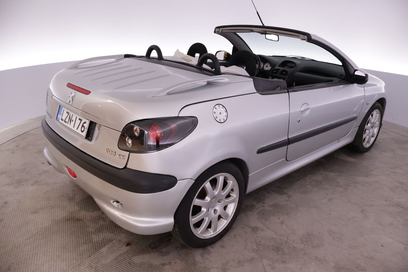 Peugeot 206 2003 CC 1.6 109hv *Mydään huutokaupat.com*