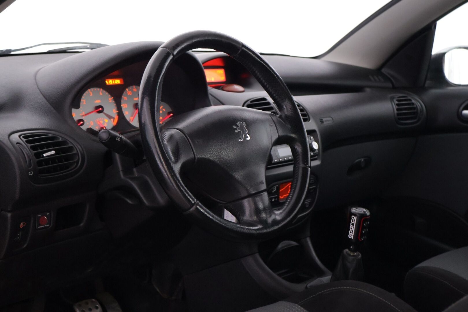 Peugeot 206 2003 CC 1.6 109hv *Mydään huutokaupat.com*