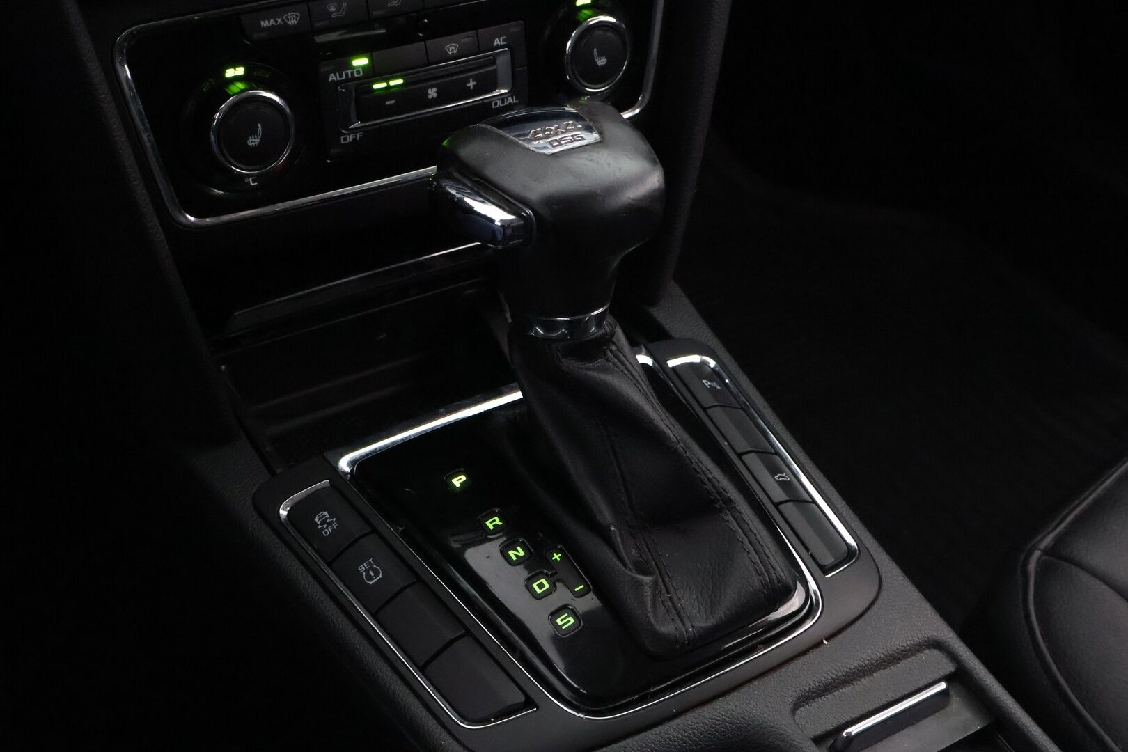 Skoda Superb 2012 Combi 2,0 TDI 140 4x4 Ambition DSG Autom. - YritysOutlet - Myydään vain yrityksille - - YritysOutlet - Myydään vain yrityksille