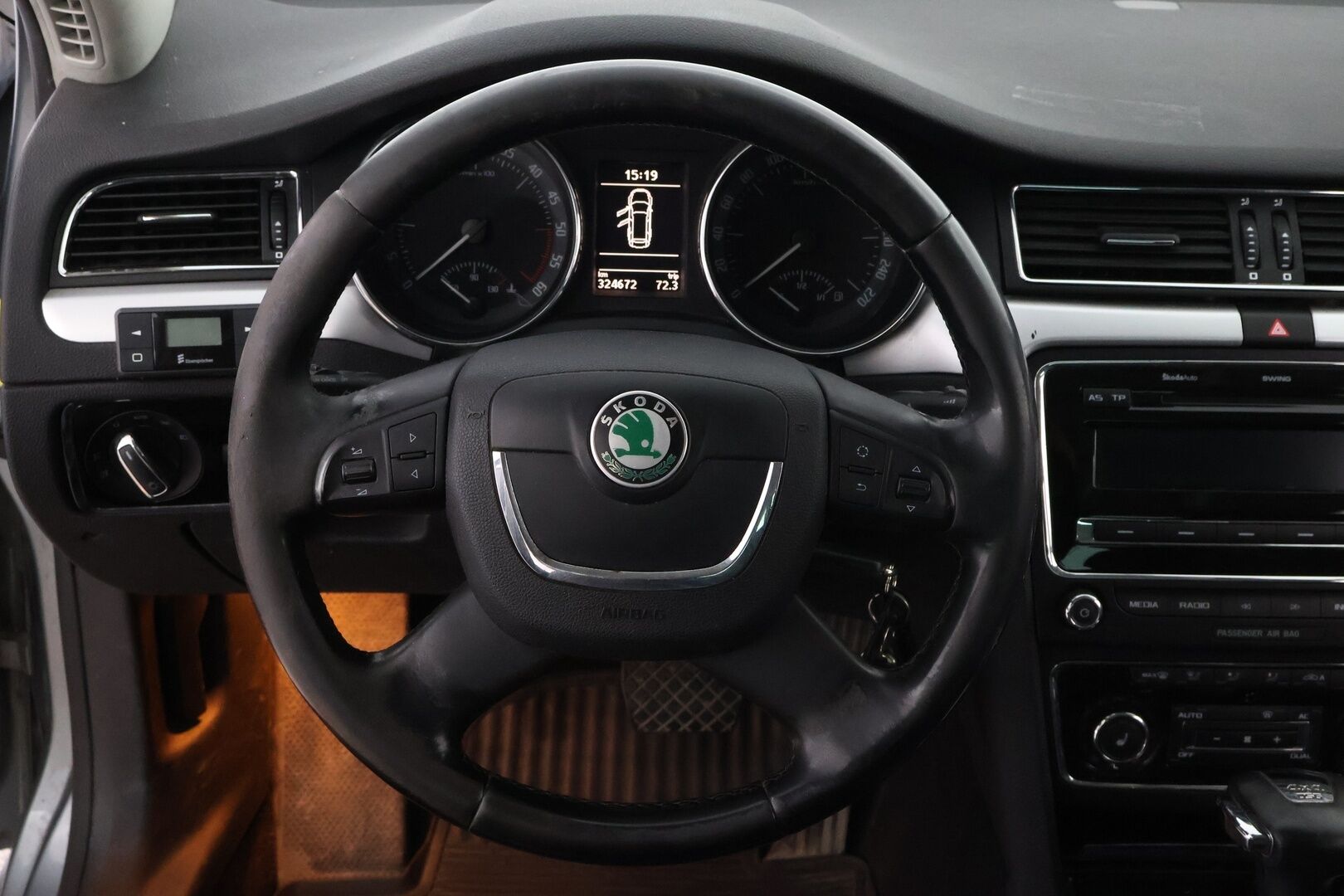 Skoda Superb 2012 Combi 2,0 TDI 140 4x4 Ambition DSG Autom. - YritysOutlet - Myydään vain yrityksille - - YritysOutlet - Myydään vain yrityksille