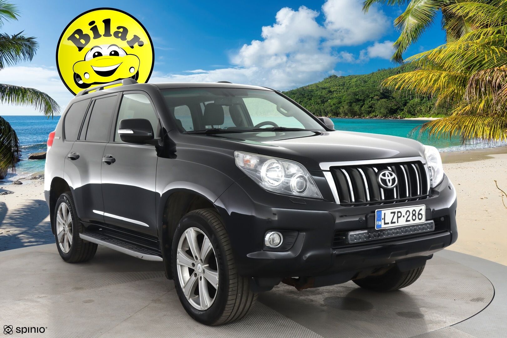 Toyota Land Cruiser 2012 3,0 D-4D DPF Luxury aut. 5h - Suomi-Auto | Erinomainen huoltohistoria | Lohkolämmitin | Automaattinen ilmastointi | 