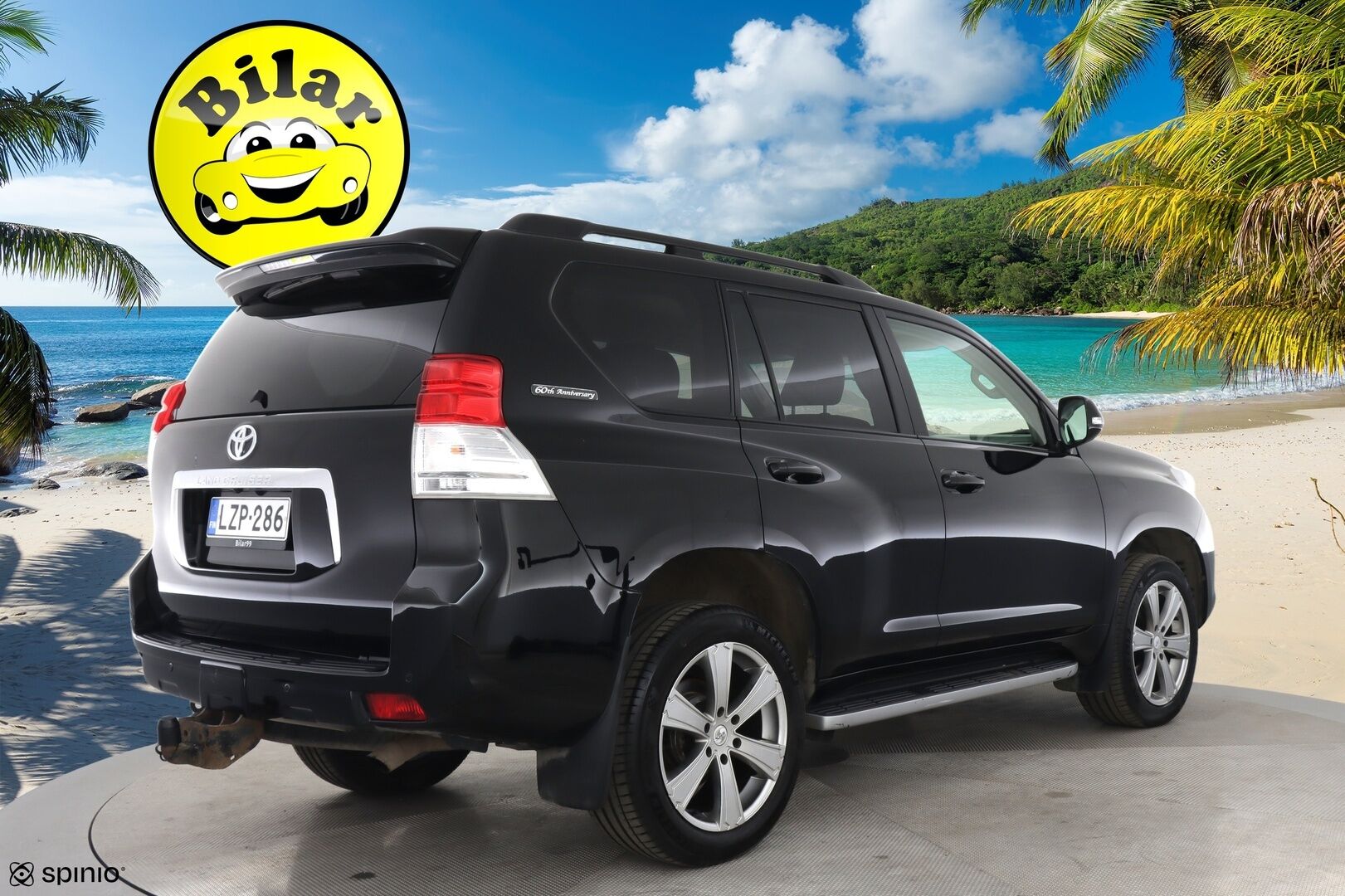 Toyota Land Cruiser 2012 3,0 D-4D DPF Luxury aut. 5h - Suomi-Auto | Erinomainen huoltohistoria | Lohkolämmitin | Automaattinen ilmastointi | 