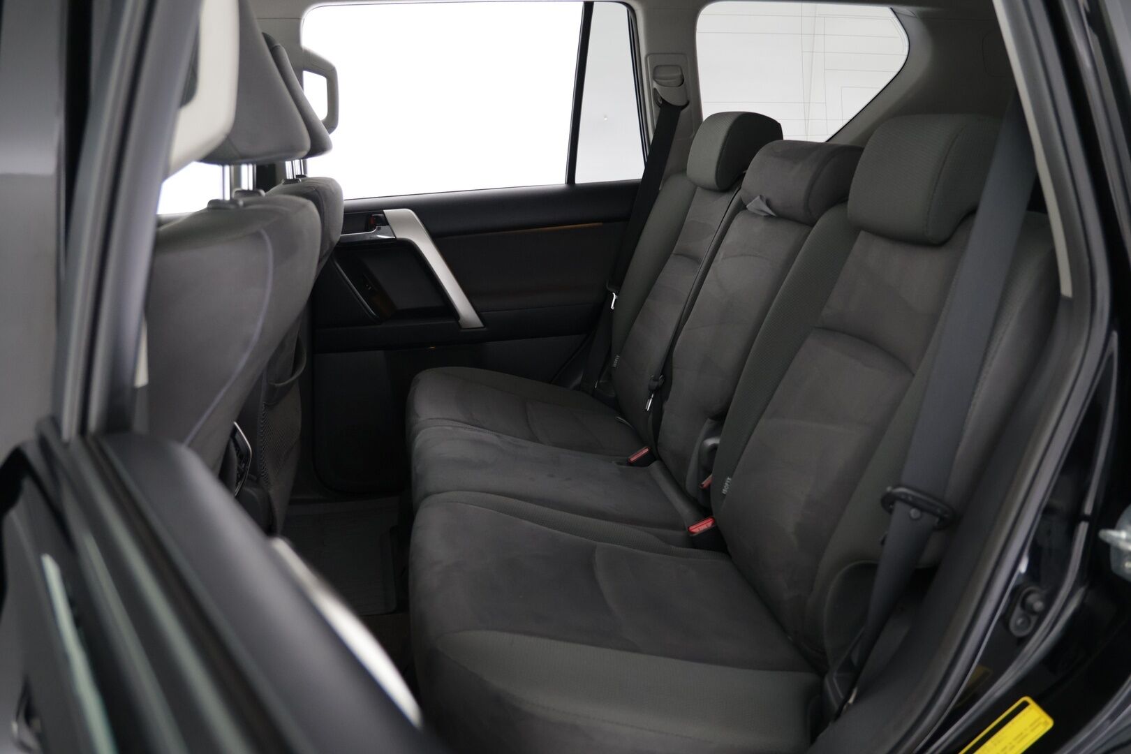 Toyota Land Cruiser 2012 3,0 D-4D DPF Luxury aut. 5h - Suomi-Auto | Erinomainen huoltohistoria | Lohkolämmitin | Automaattinen ilmastointi | 
