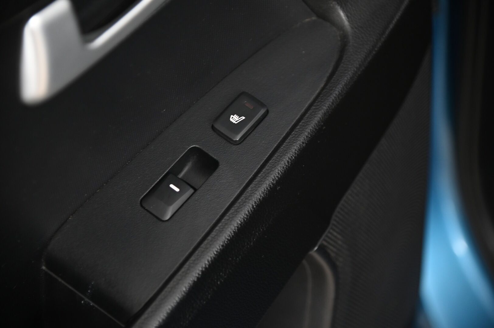 Kia Sportage 2012 1,6 ISG Urban LX EcoDynamics *Vakkari / Lohko / Penkinlämmitys edessä ja takana / BT / Suomiauto* - 2.om / Juuri Huollettu / Juuri Katsastettu / Hyvät Nastarenkaat