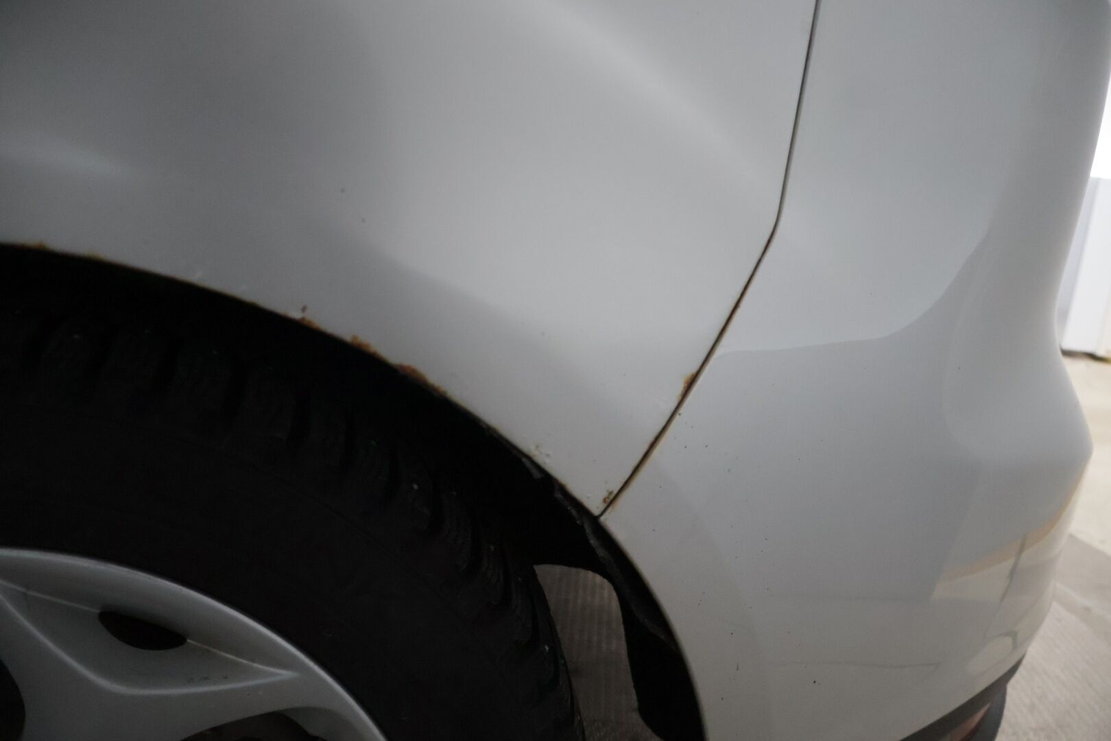 Ford C-Max 2013 1,6 TDCi 115 hv Start/Stop Titanium M6- YritysOutlet - Myydään vain yrityksille *Suomiauto / Lämm.tuulilasi / Koukku * - Toimiva auto päivittäisestä ajosta kaksilla renkailla! / Siistissä kunnossa!