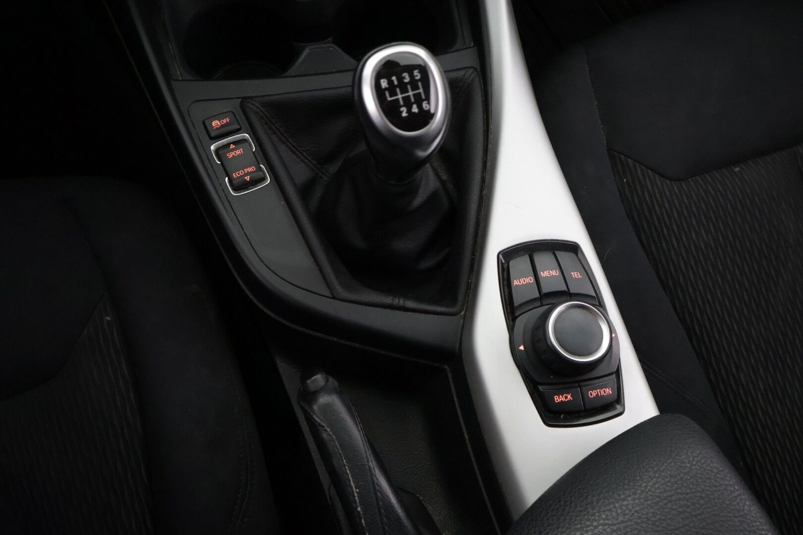 BMW 120 2012 F20 TwinPower Turbo Business *YritysOutlet - Myydään vain yrityksille* Kahdet renkaat / Vakkari - *YritysOutlet - Myydään vain yrityksille* Kahdet renkaat / Vakkari 