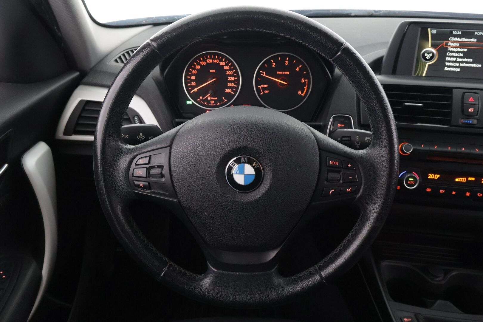 BMW 120 2012 F20 TwinPower Turbo Business *YritysOutlet - Myydään vain yrityksille* Kahdet renkaat / Vakkari - *YritysOutlet - Myydään vain yrityksille* Kahdet renkaat / Vakkari 